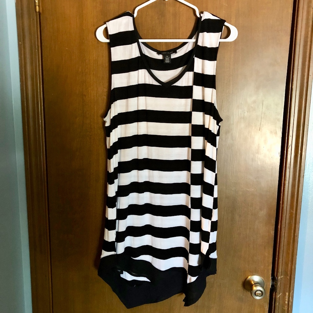 White House Black Market Womens Sleeveless Tunic